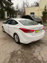 Hyundai Elantra, 2013-4