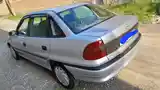 Opel Astra F, 1992-4