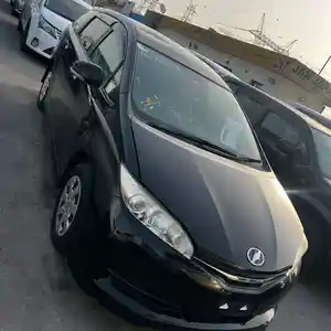 Toyota Wish, 2014