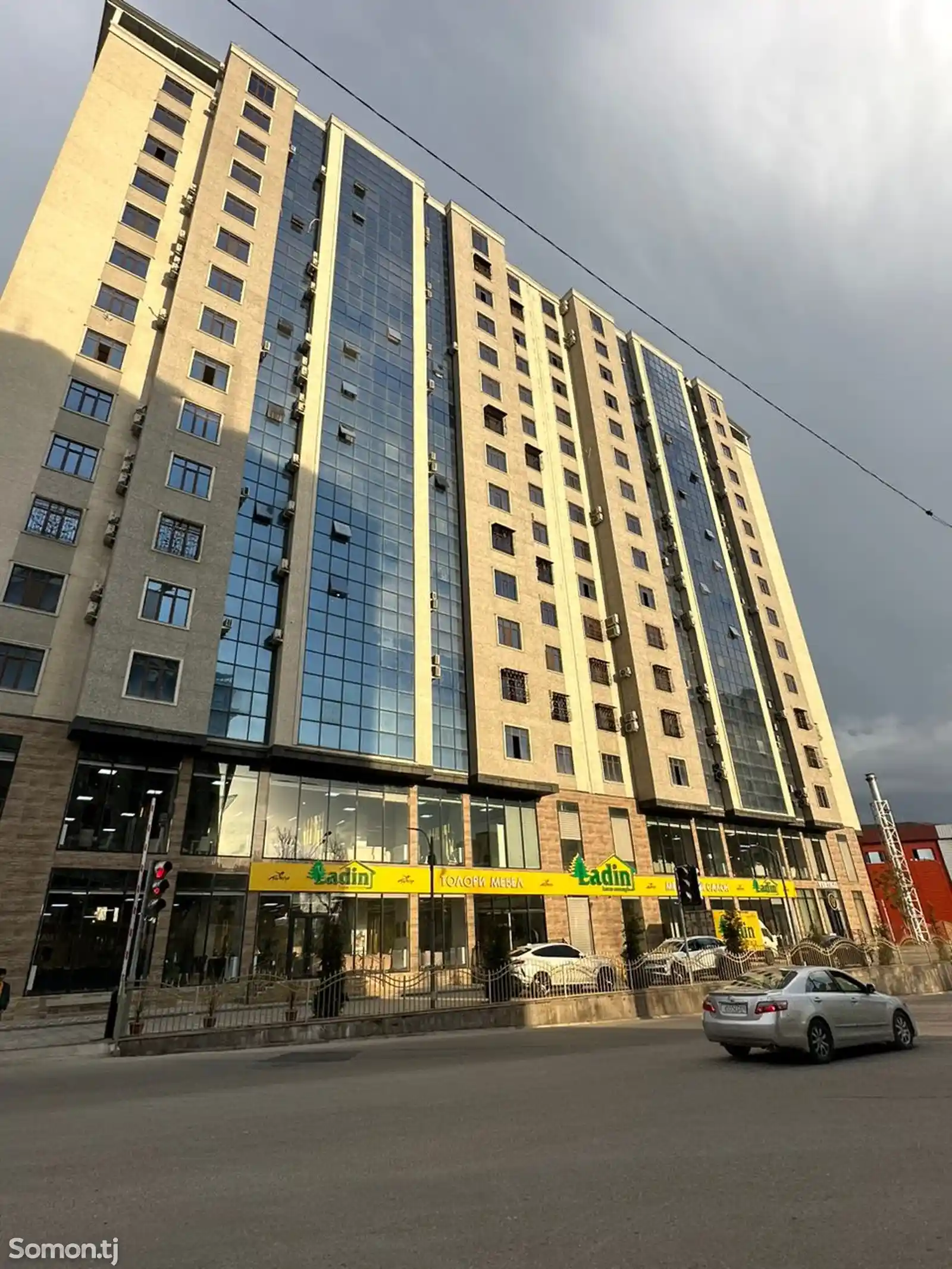 3-комн. квартира, 14 этаж, 155 м², Исмоили сомони, Дом Ладин-1