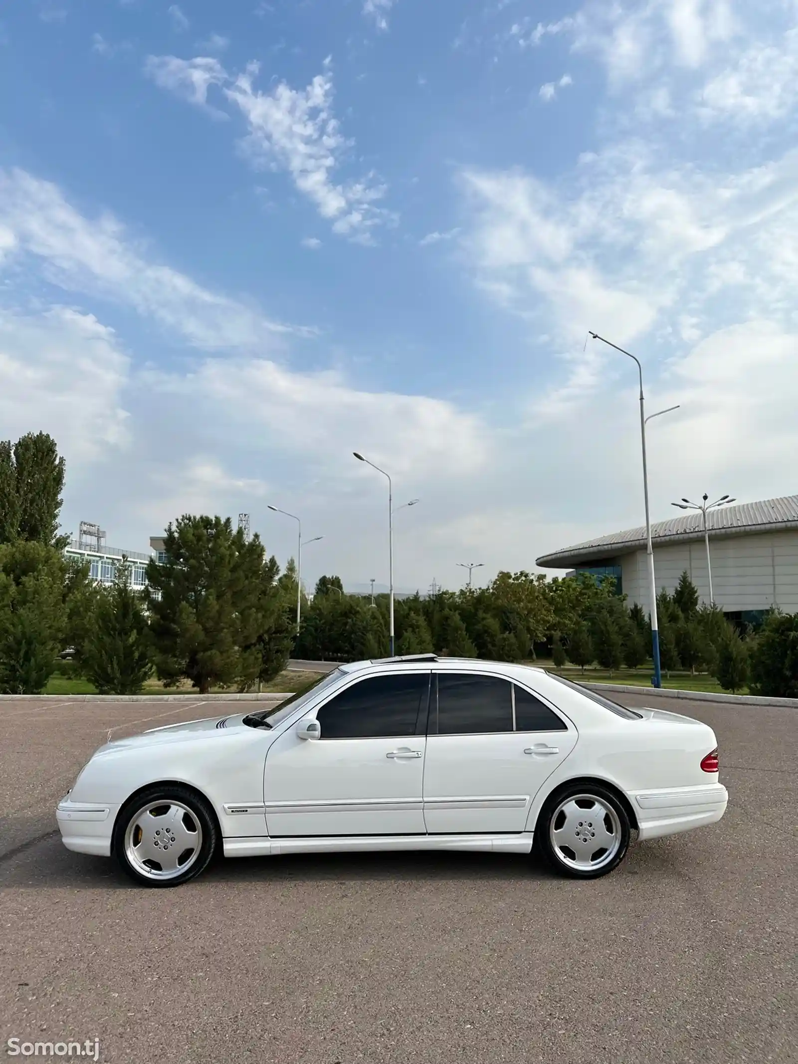 Mercedes-Benz E class, 2001-4