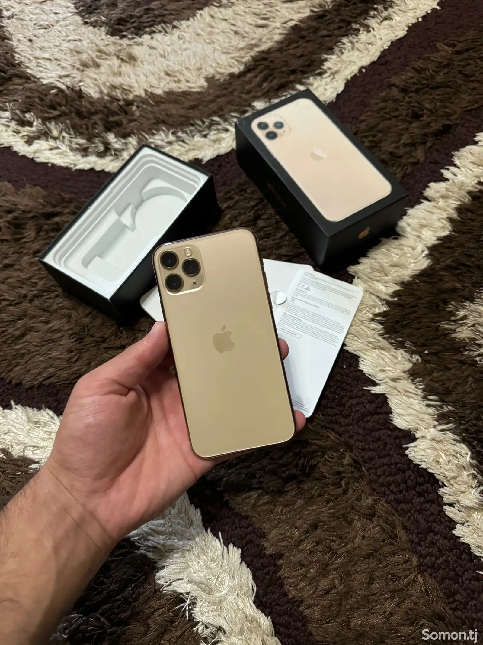 Apple iPhone 11 Pro, 256 gb, Gold-1