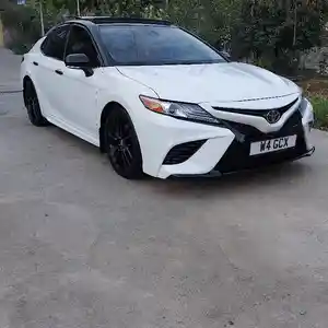 Toyota Camry, 2020