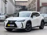 Lexus UX series, 2021-2