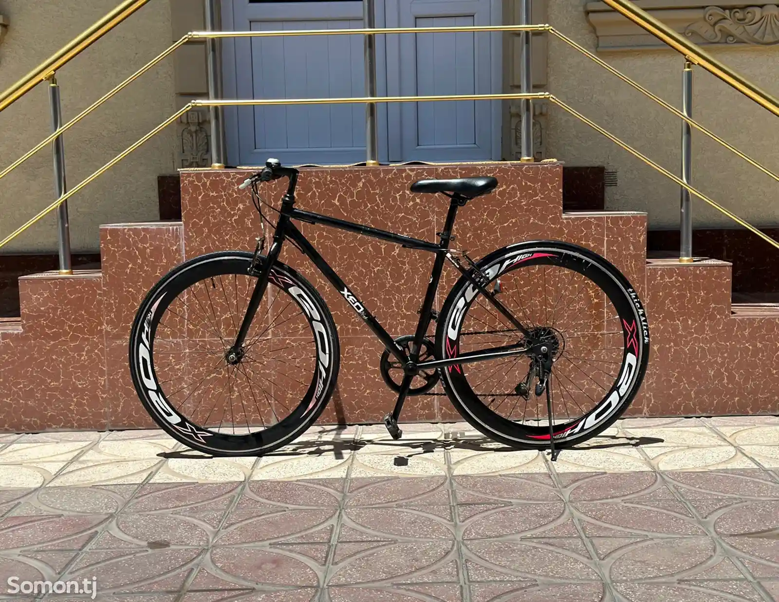 Корейский гоночный велосипед XEO-1