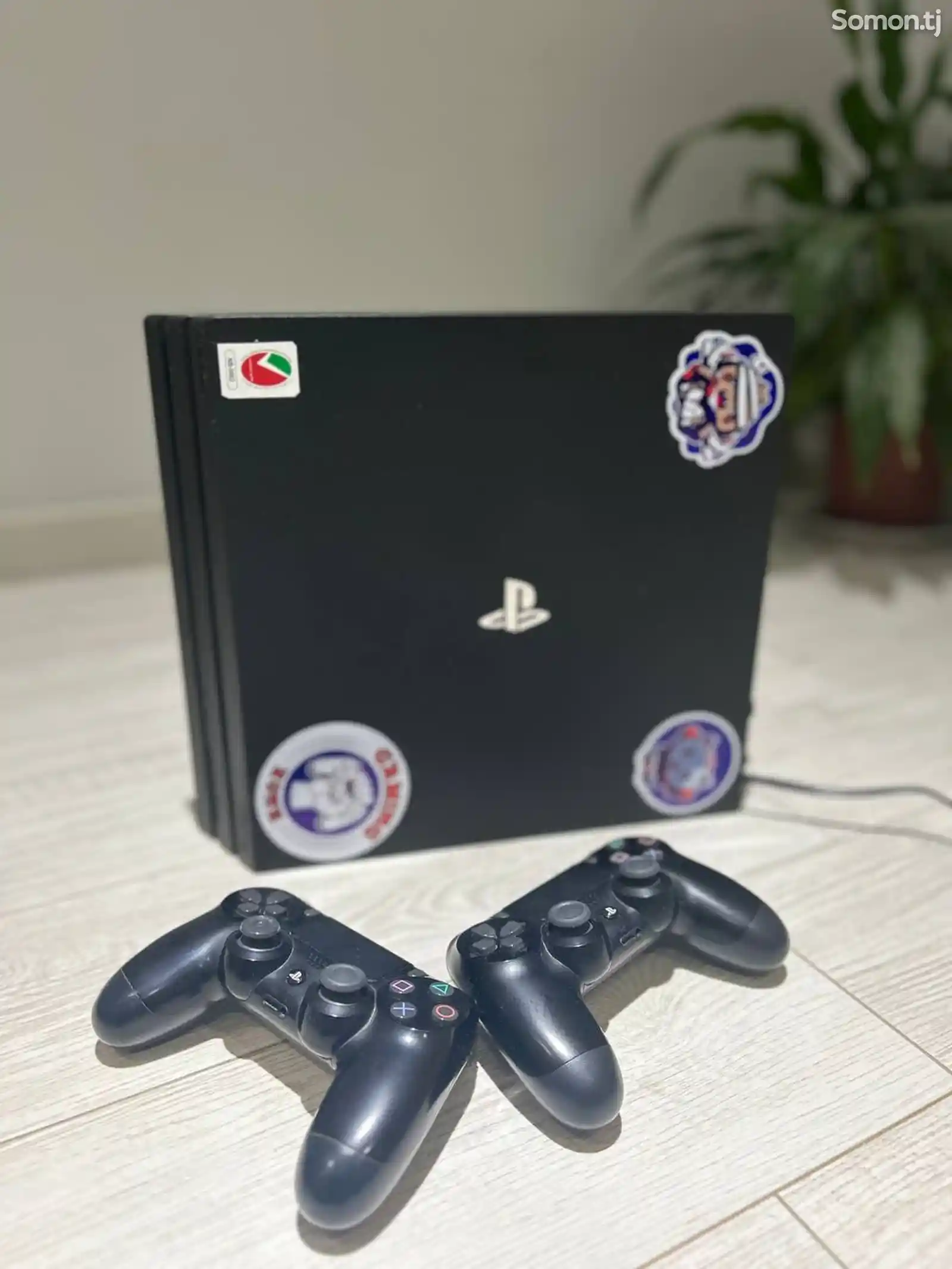 Игровая приставка Sony Playstation 4 Pro 1 TB-4