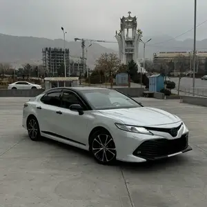 Toyota Camry, 2021