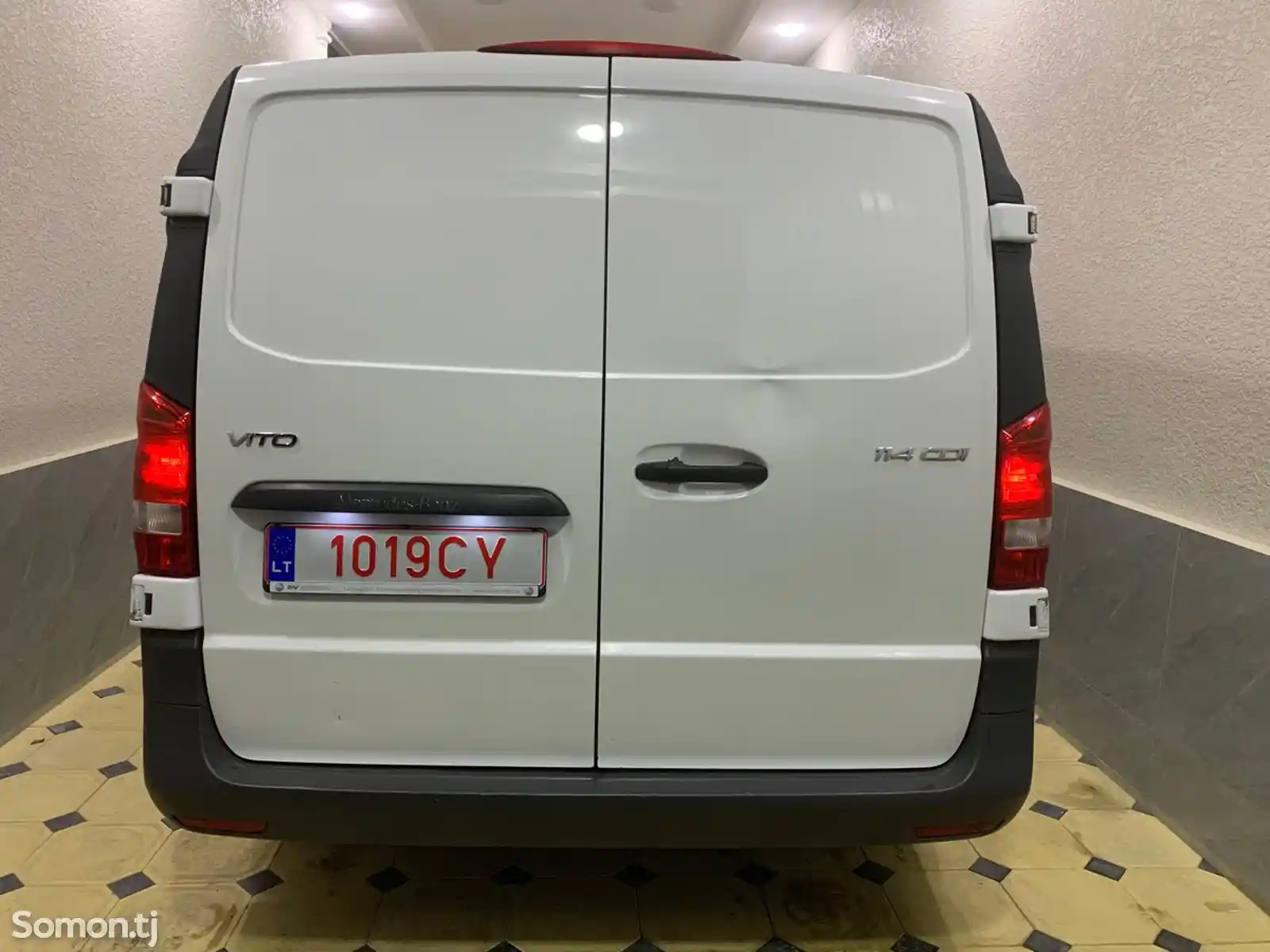 Фургон Mercedes-Benz Vito, 2014-4