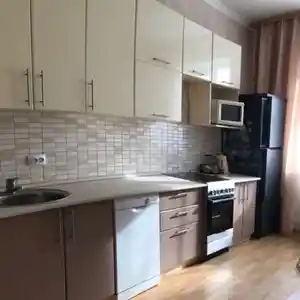 5-комн. дом, 2 этаж, 120 м², Цирк