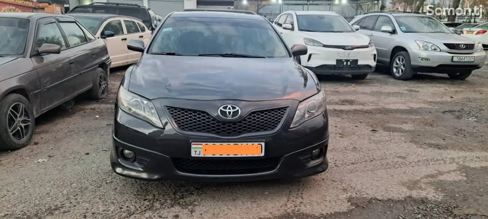 Toyota Camry, 2010-1