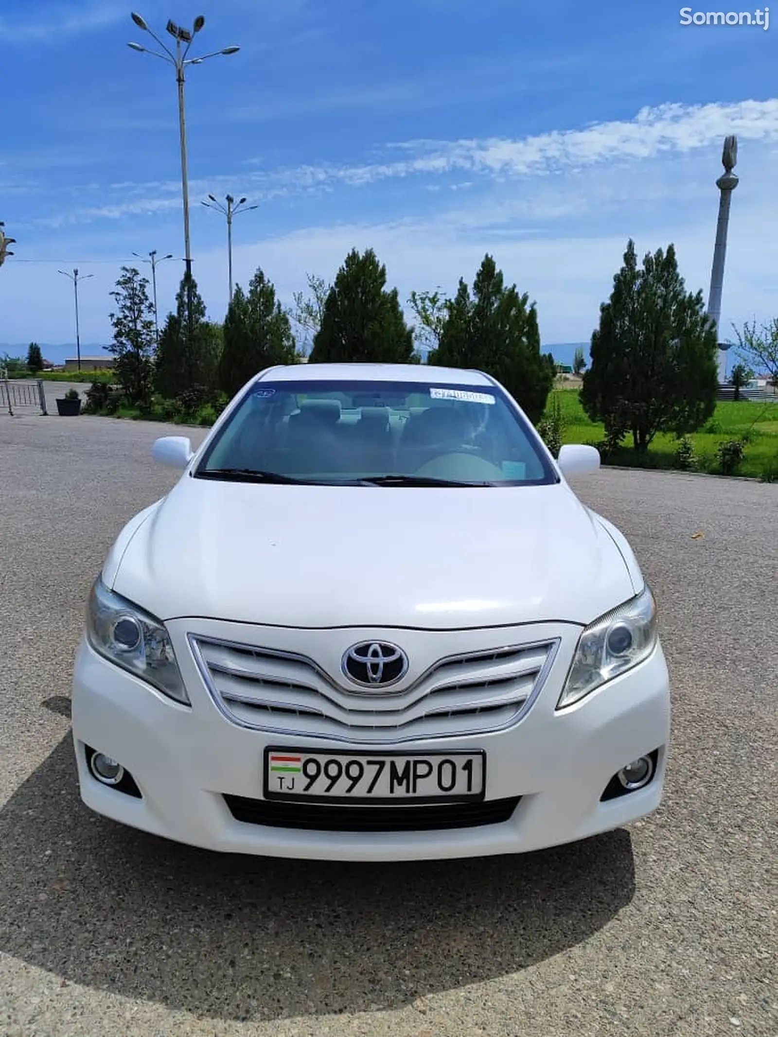 Toyota Camry, 2010-1