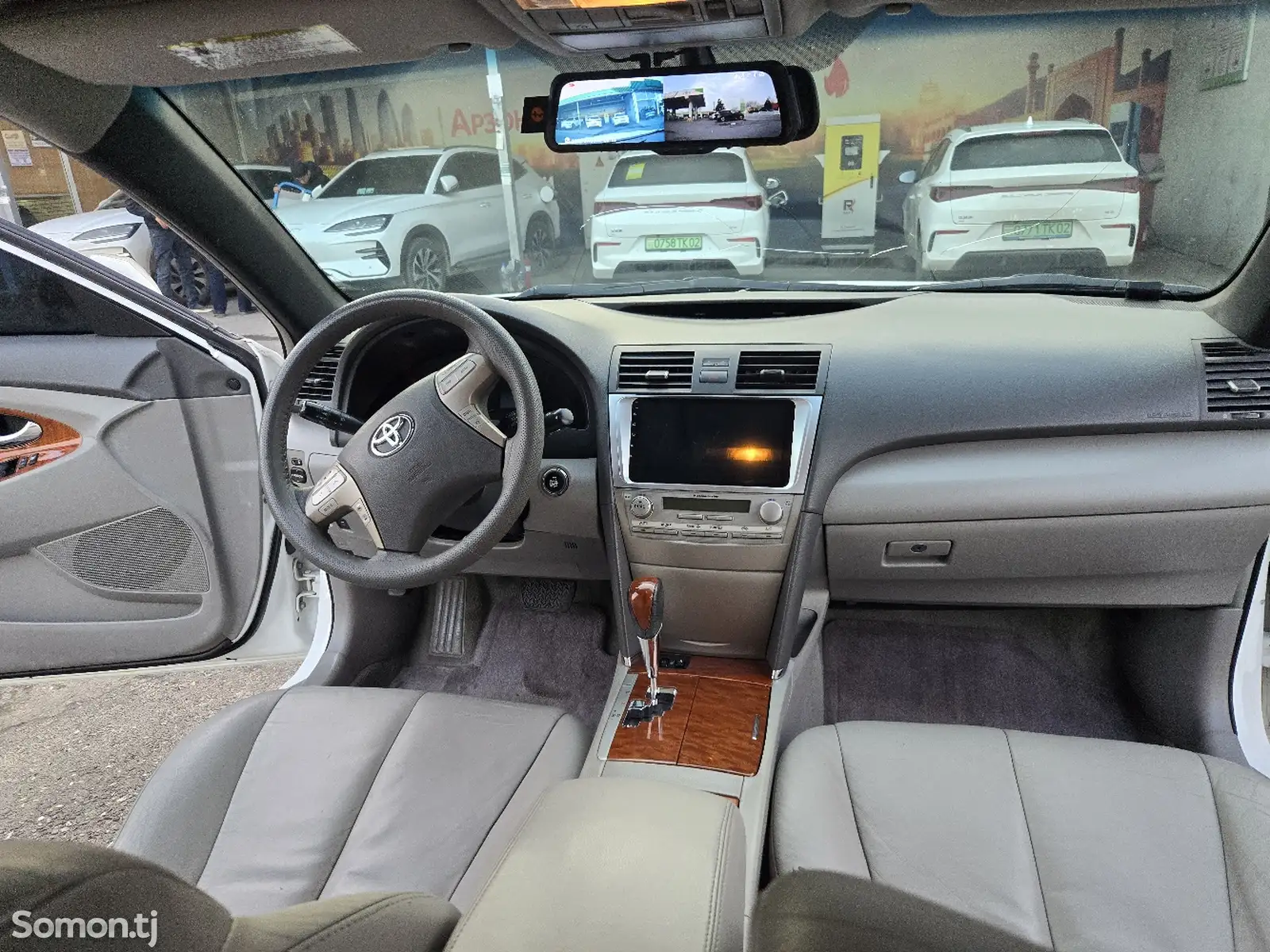 Toyota Camry, 2011-1