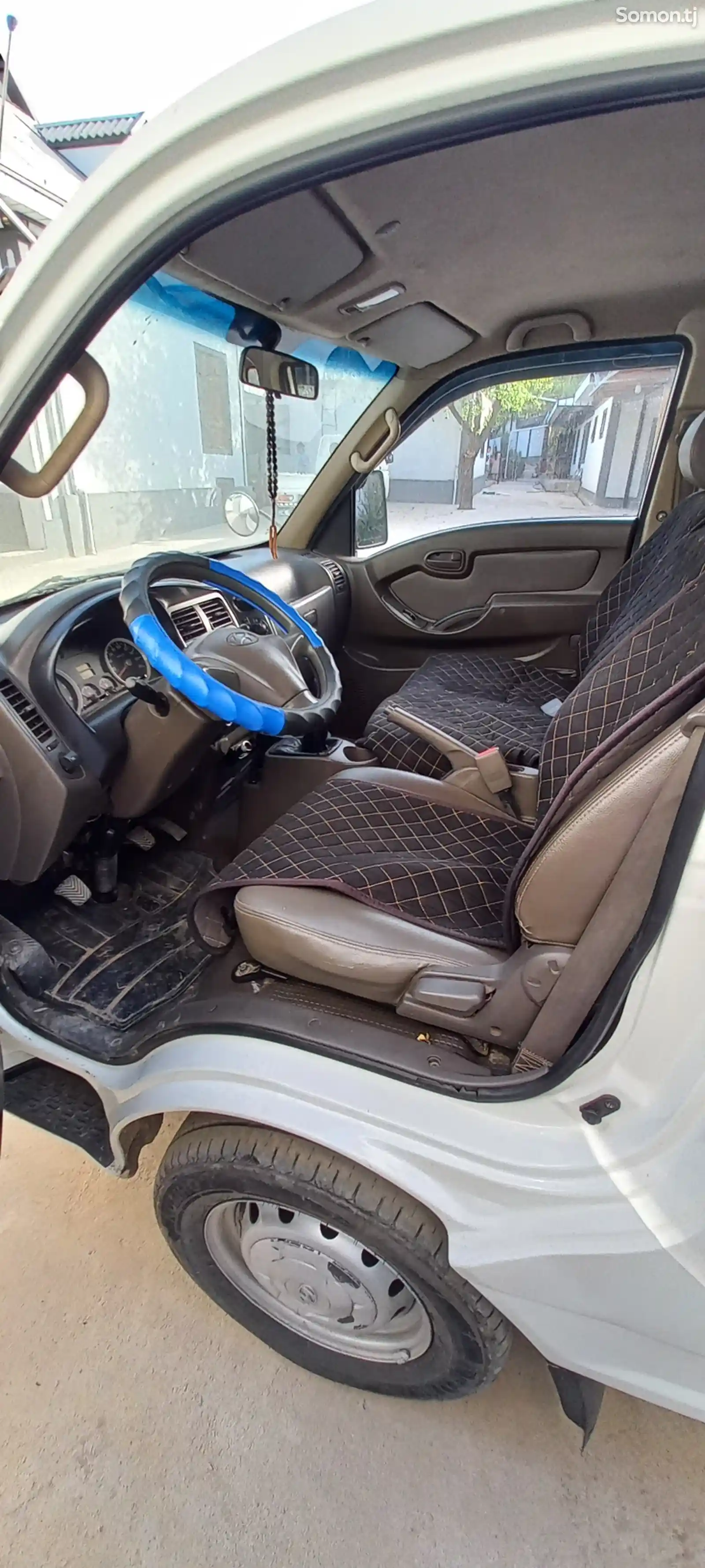 Бортовой автомобиль Hyundai Porter, 2013-4