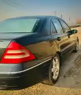 Mercedes-Benz C class, 2000-4