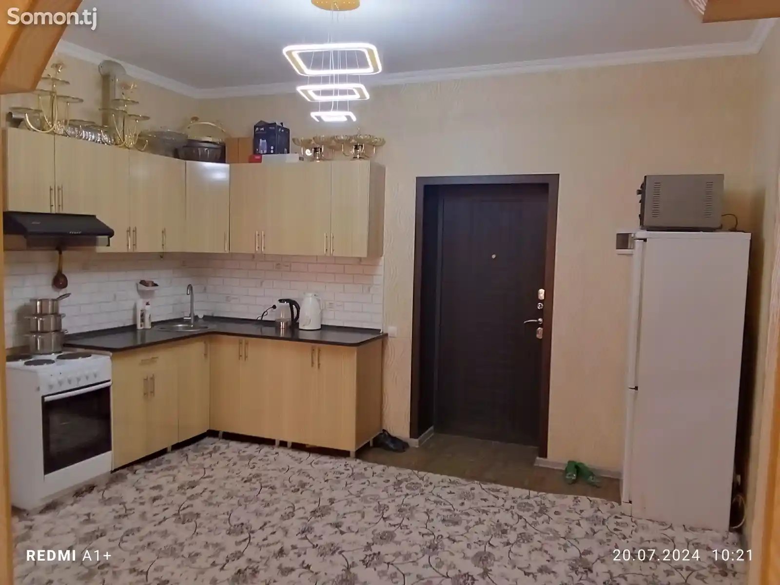 2-комн. квартира, 3 этаж, 60 м², Яван-6