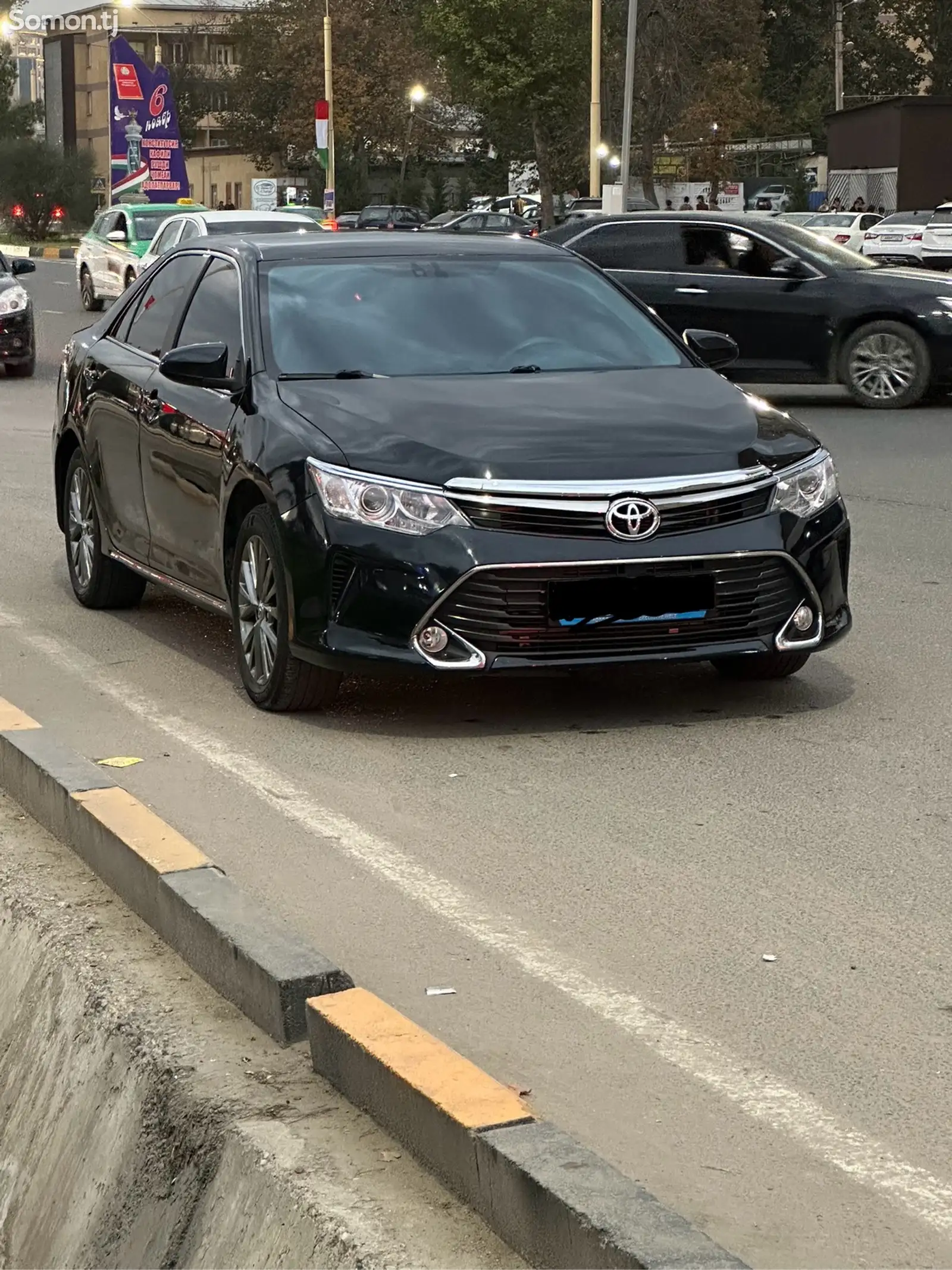 Toyota Camry, 2012-1