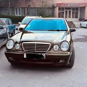 Mercedes-Benz E class, 2000