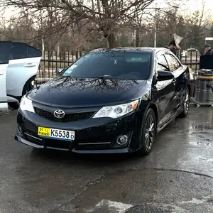 Toyota Camry, 2013