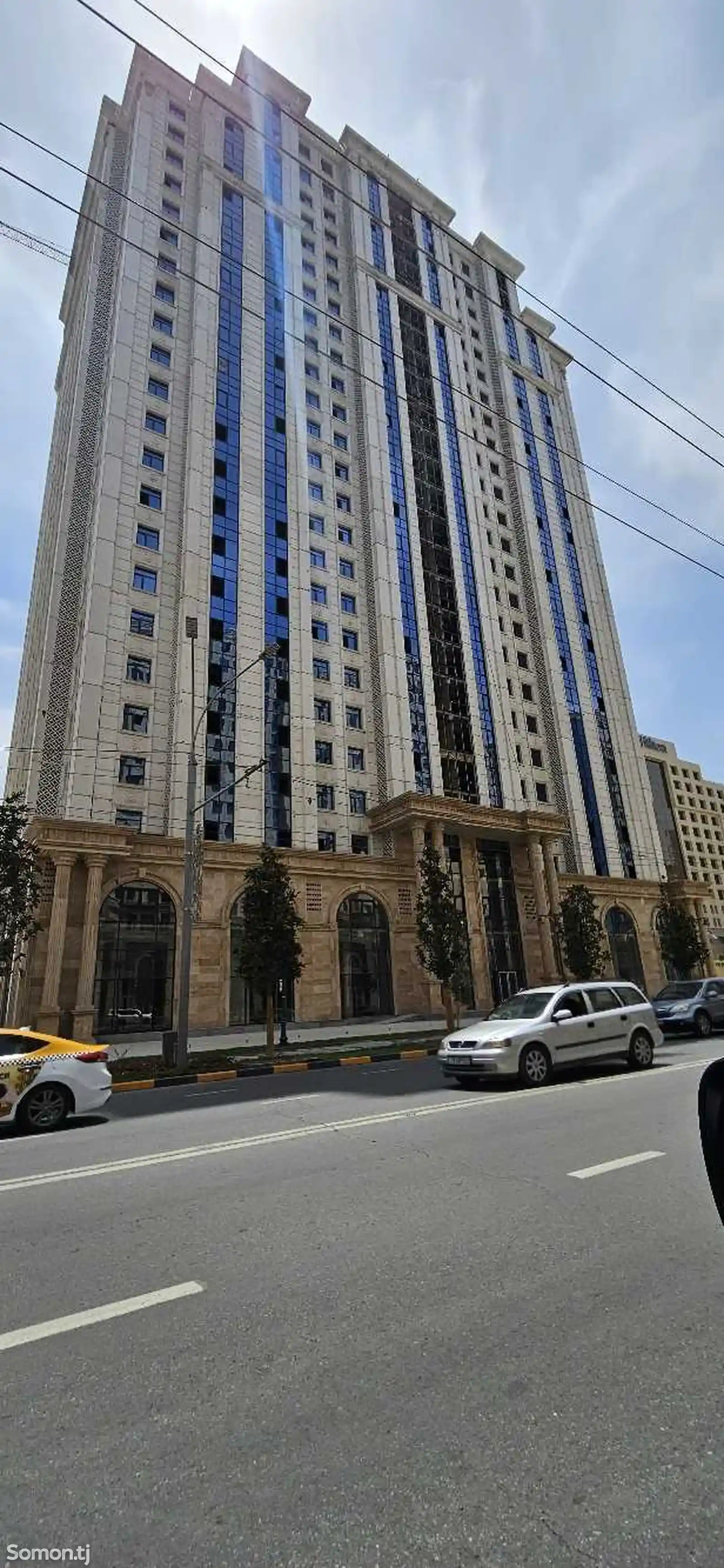 1-комн. квартира, 11 этаж, 91 м², Шохмансур-1