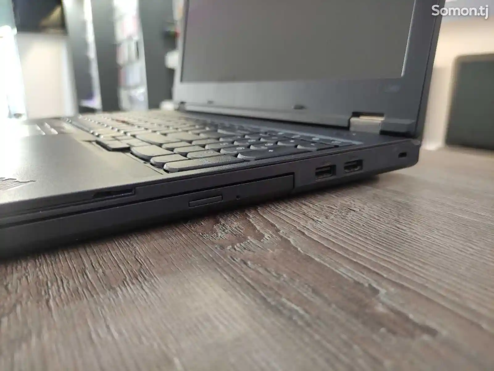 Ноутбук Lenovo ThinkPad 15.6 Core i3-6100U / 8GB / SSD 256GB-5