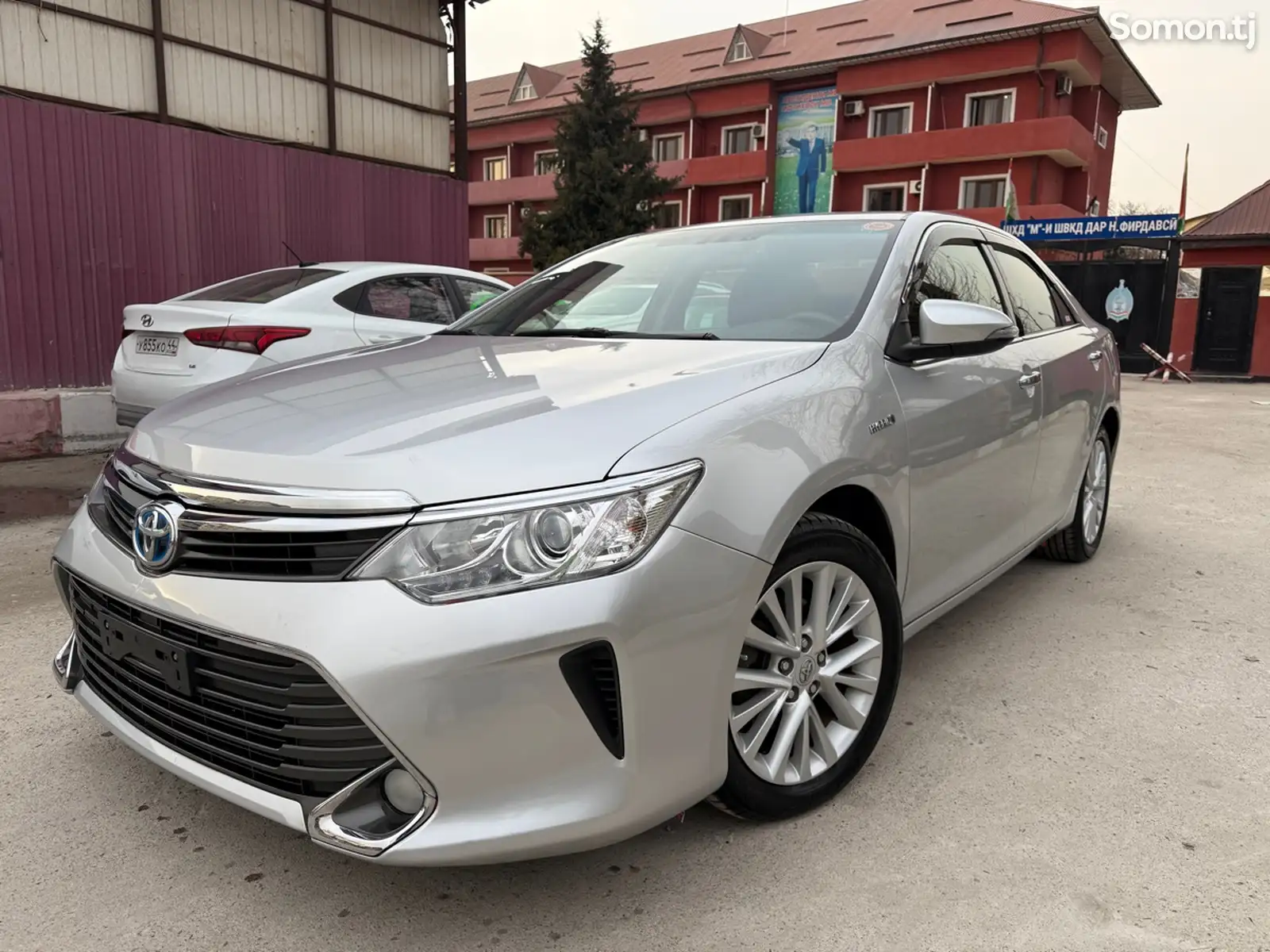 Toyota Camry, 2016-1