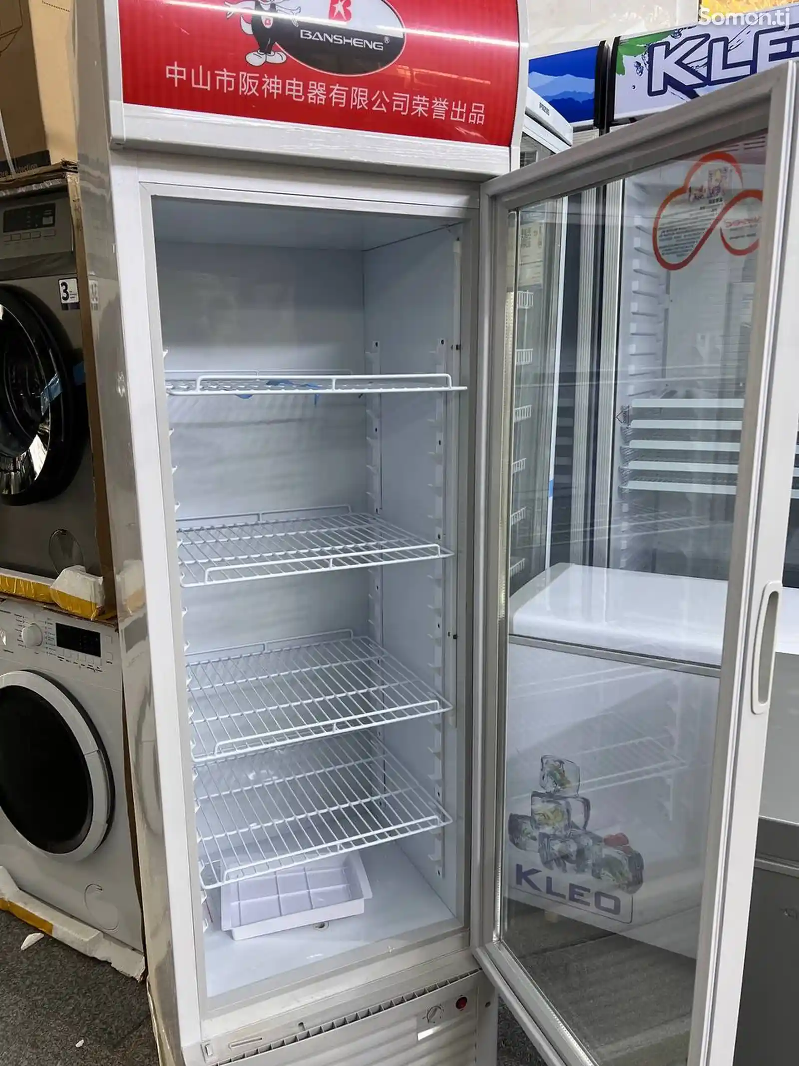 Холодильник витринный Bansh - V253-4