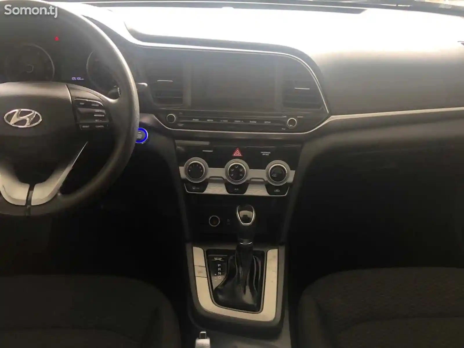 Hyundai Elantra, 2019-5