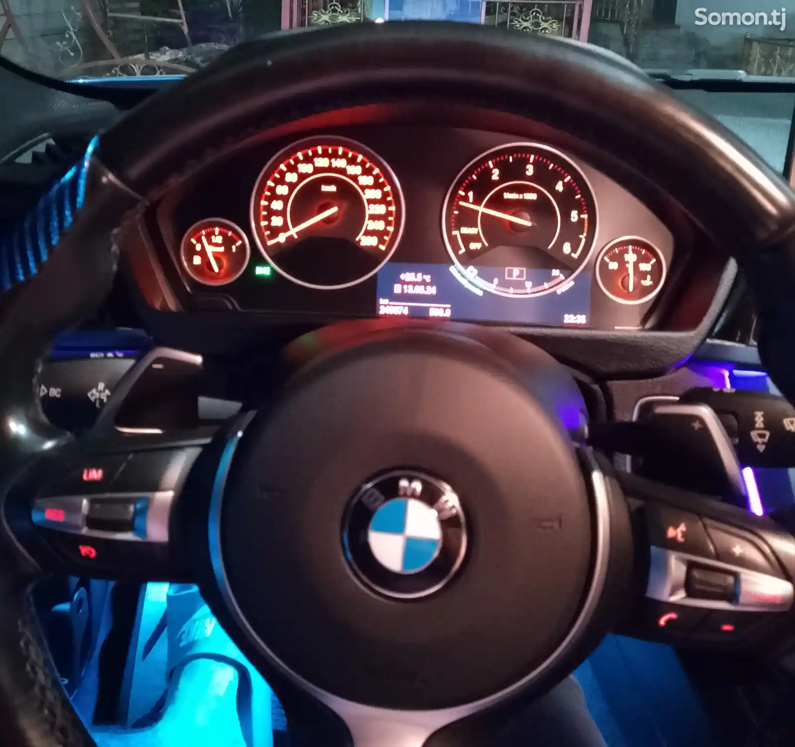 Приборная панель BMW F30 2015-2