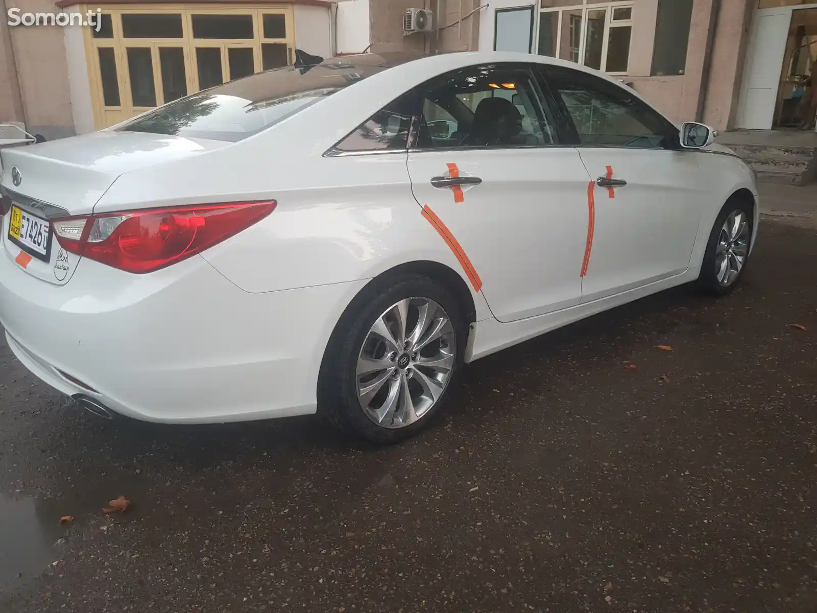 Hyundai Sonata, 2010-2