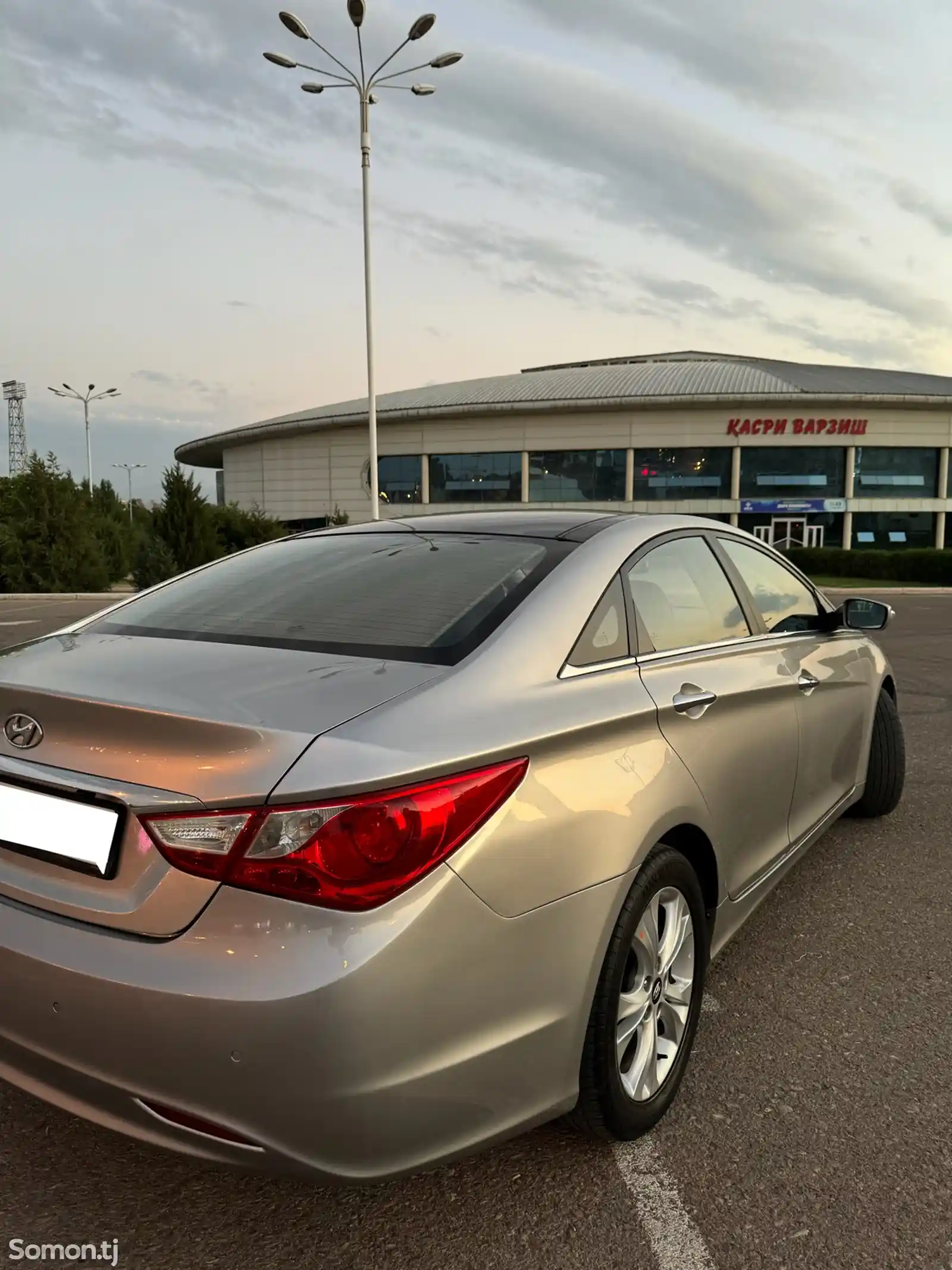 Hyundai Sonata, 2010-2