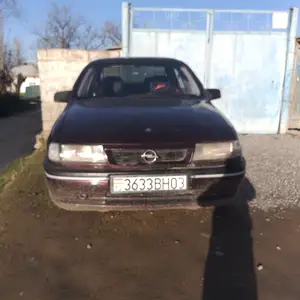 Opel Vectra A, 1993