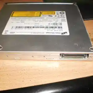 Дисковод DVD-ROM IDE
