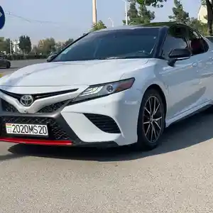 Toyota Camry, 2019