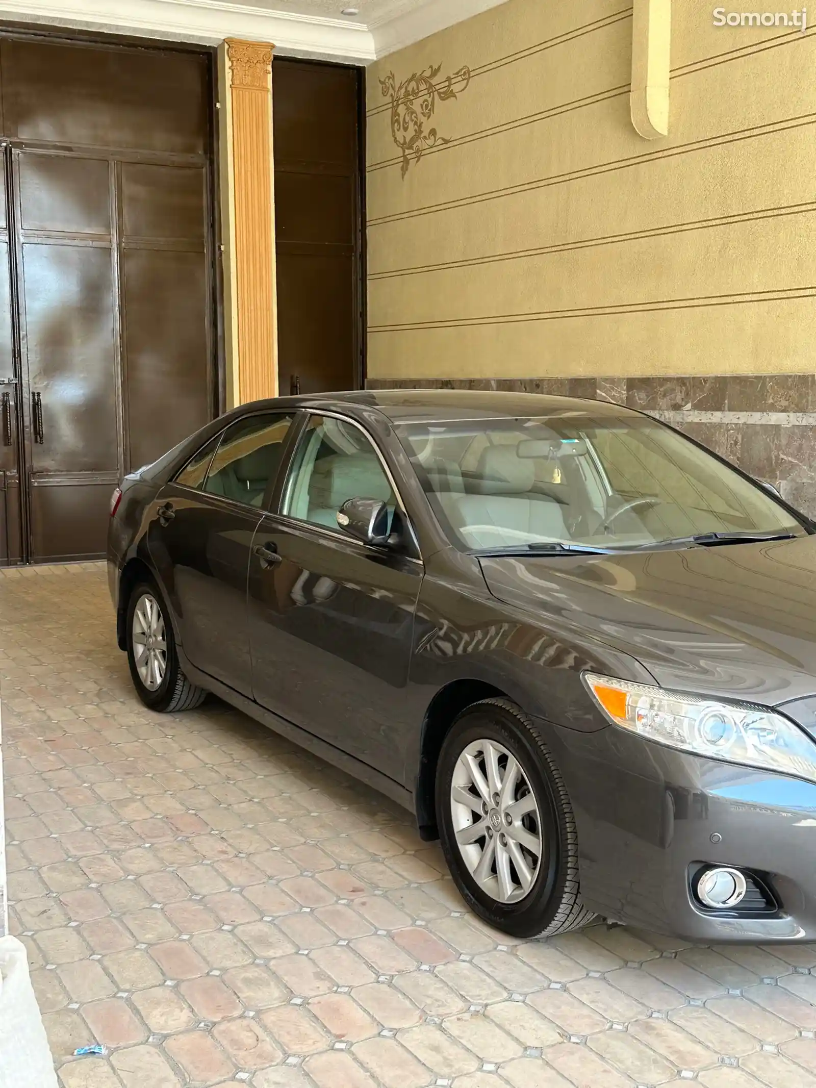 Toyota Camry, 2011-3