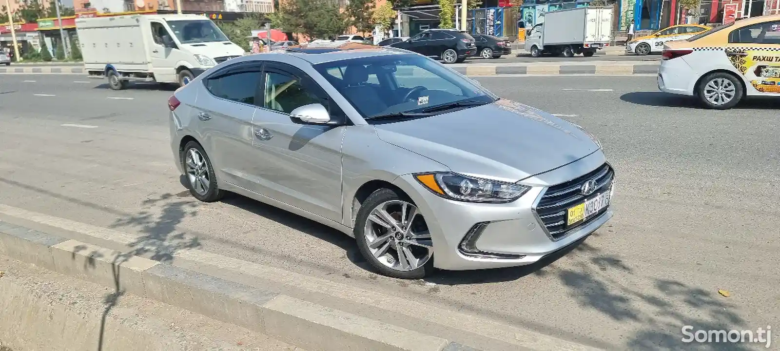 Hyundai Elantra, 2017-7