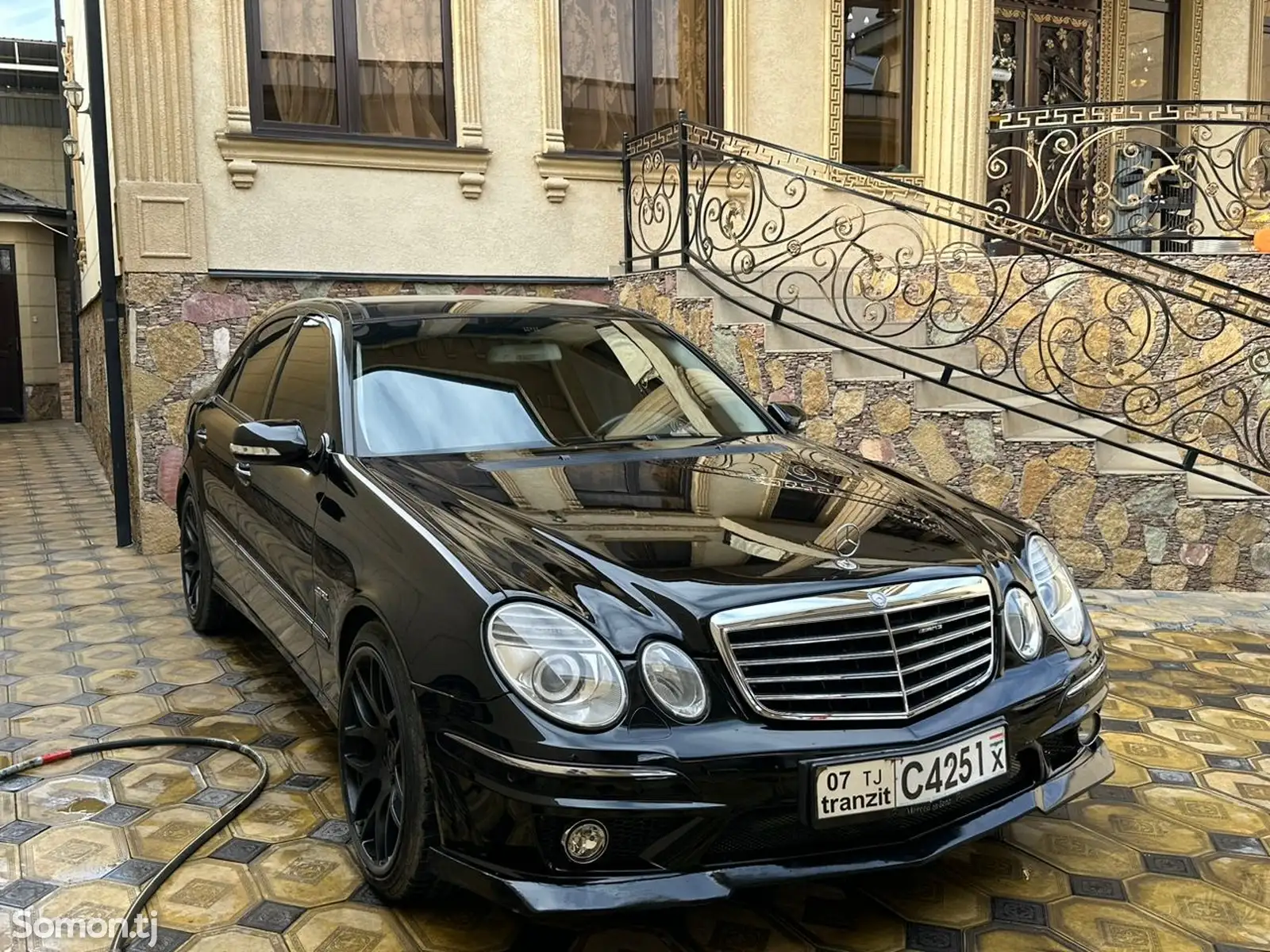 Mercedes-Benz E class, 2008-1