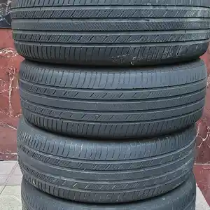 Покрышка Michelin R20