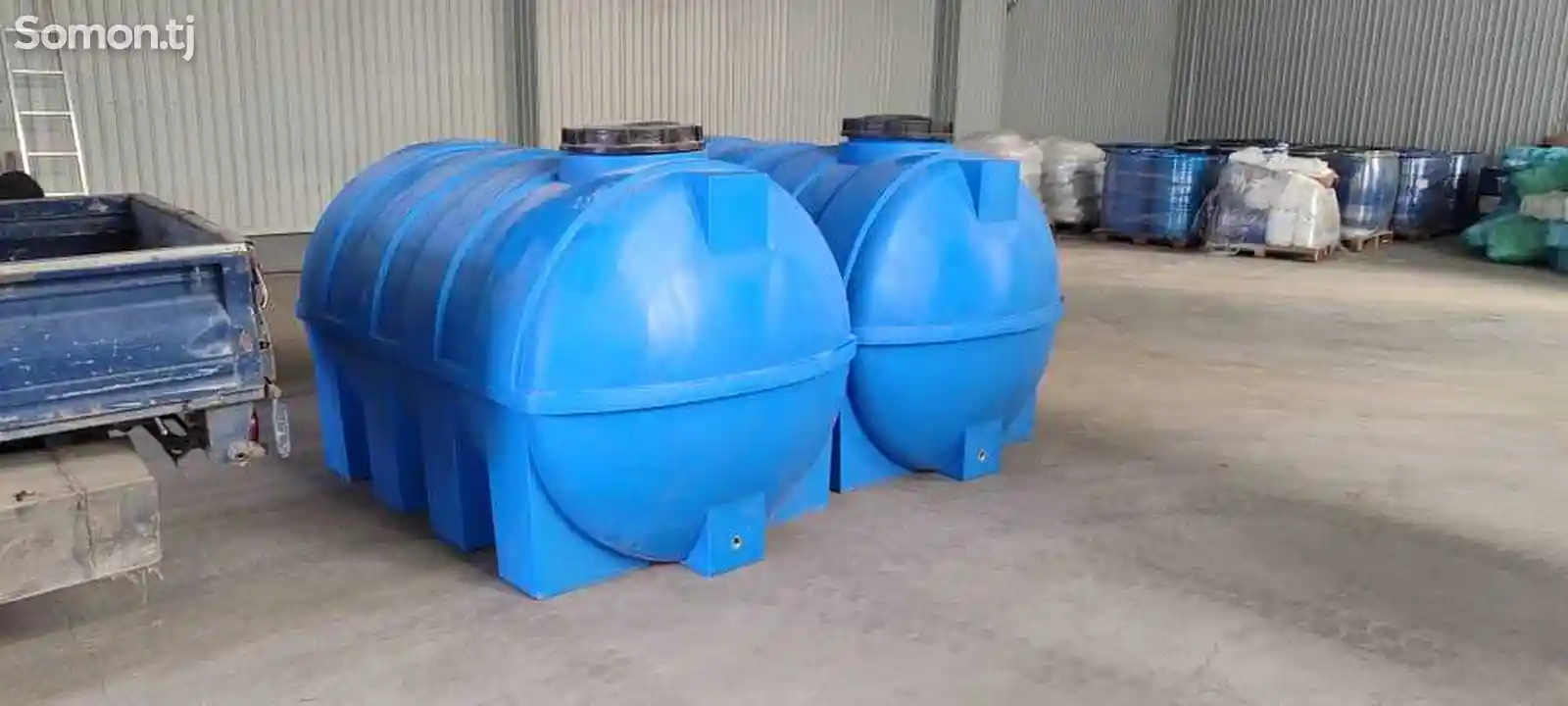 Пластиковые бочки для хранения воды, 2000 литров-2