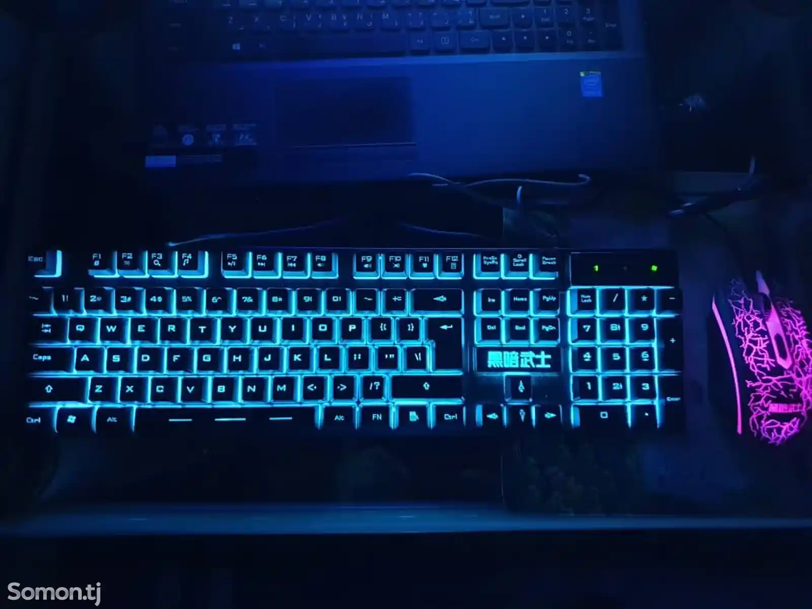 Полу механическая клавиатура с подсветкой-7