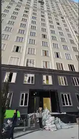 3-комн. квартира, 9 этаж, 94 м², Борбад, Кароболо-4