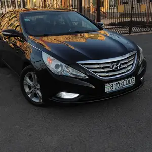 Hyundai Sonata, 2012