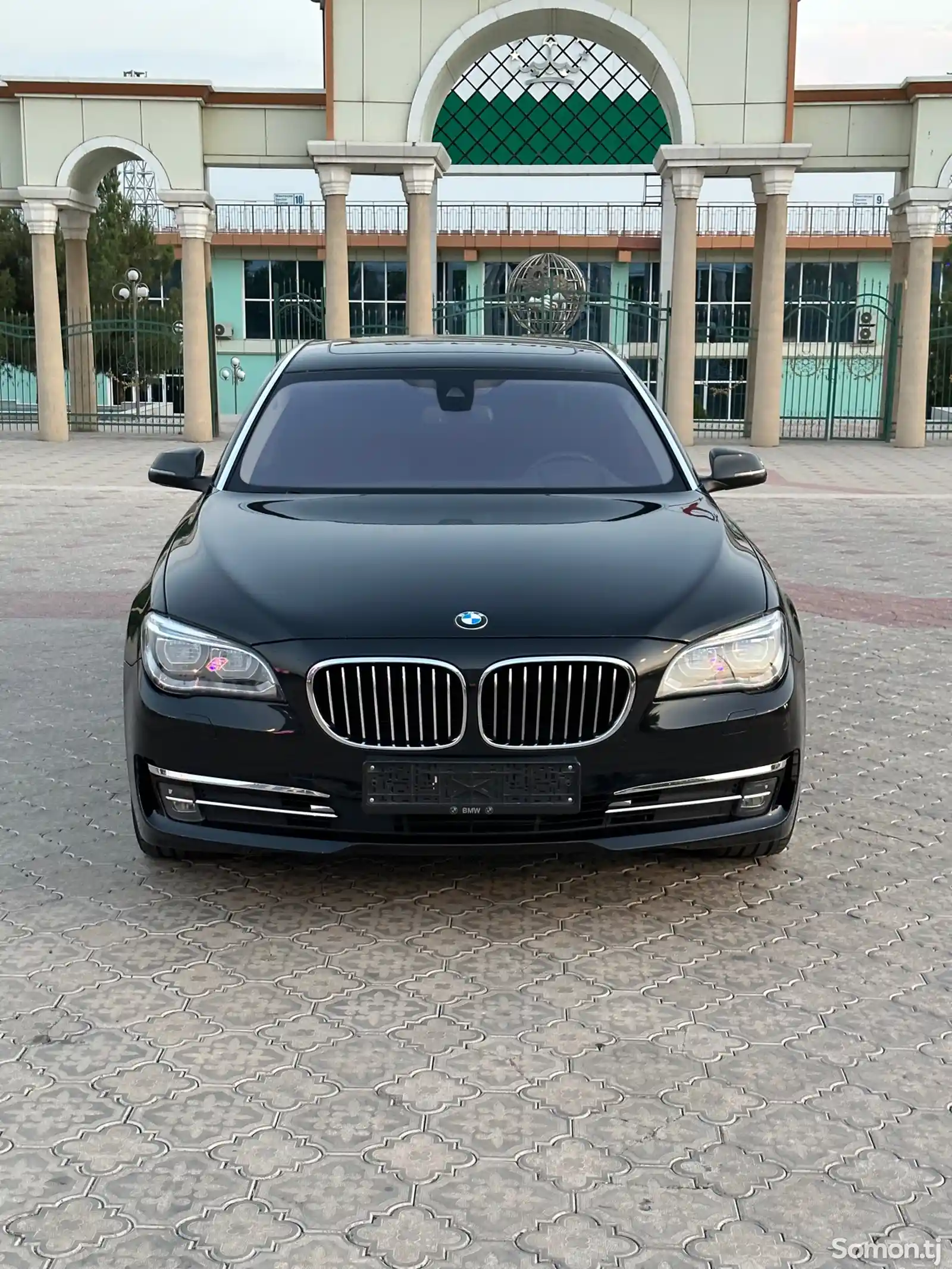 BMW 7 series, 2013-1