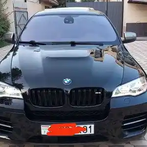 BMW X6 M, 2013