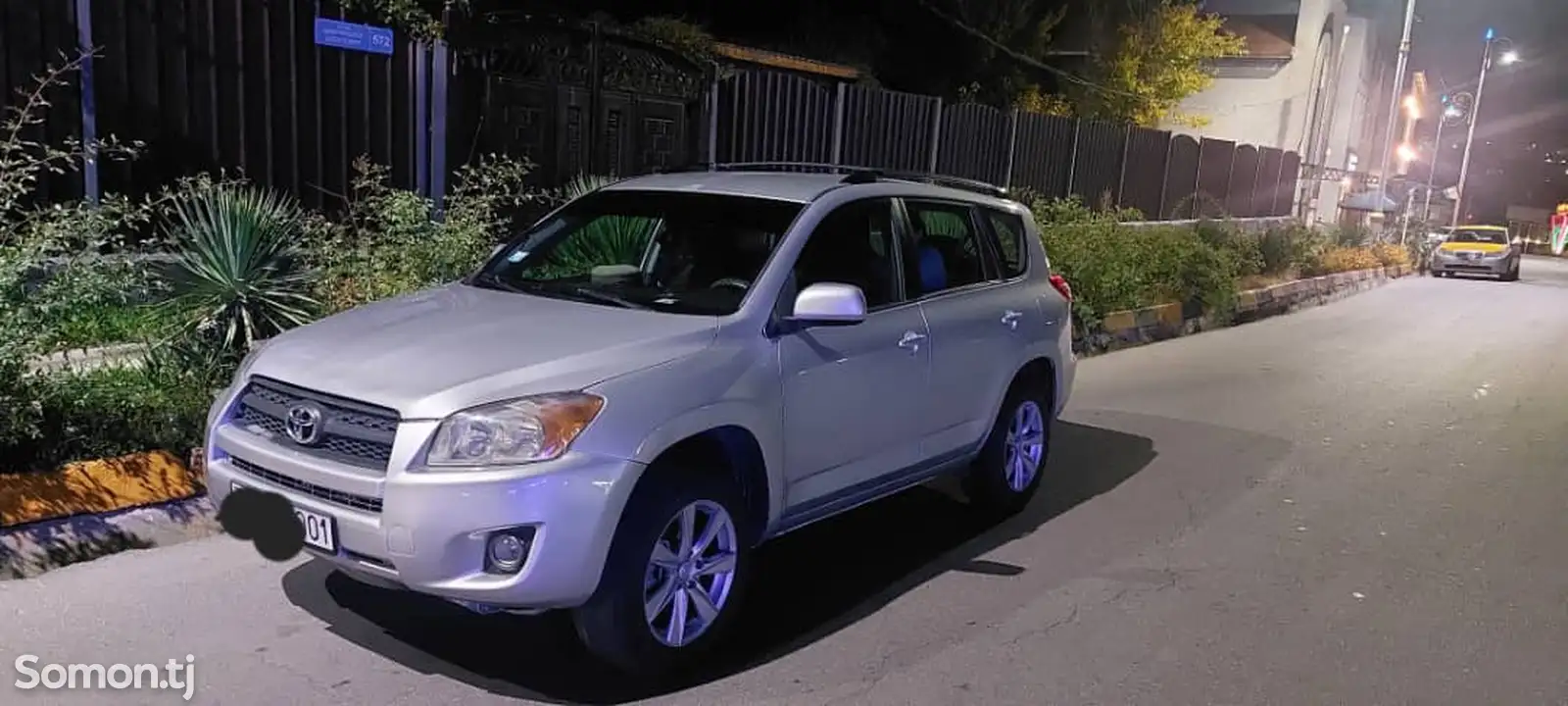 Toyota RAV 4, 2010-1