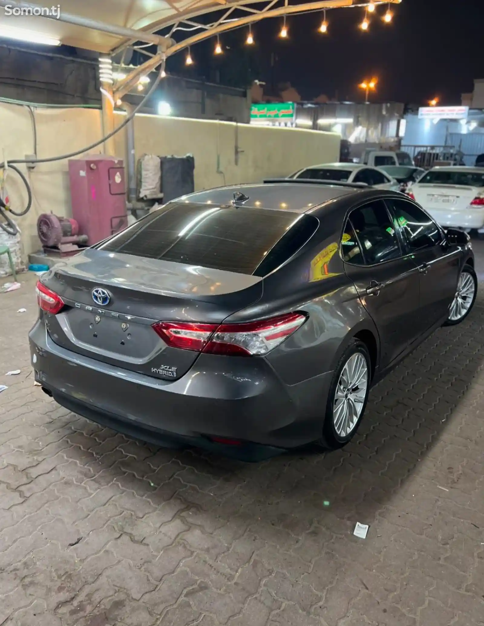 Toyota Camry, 2019-6