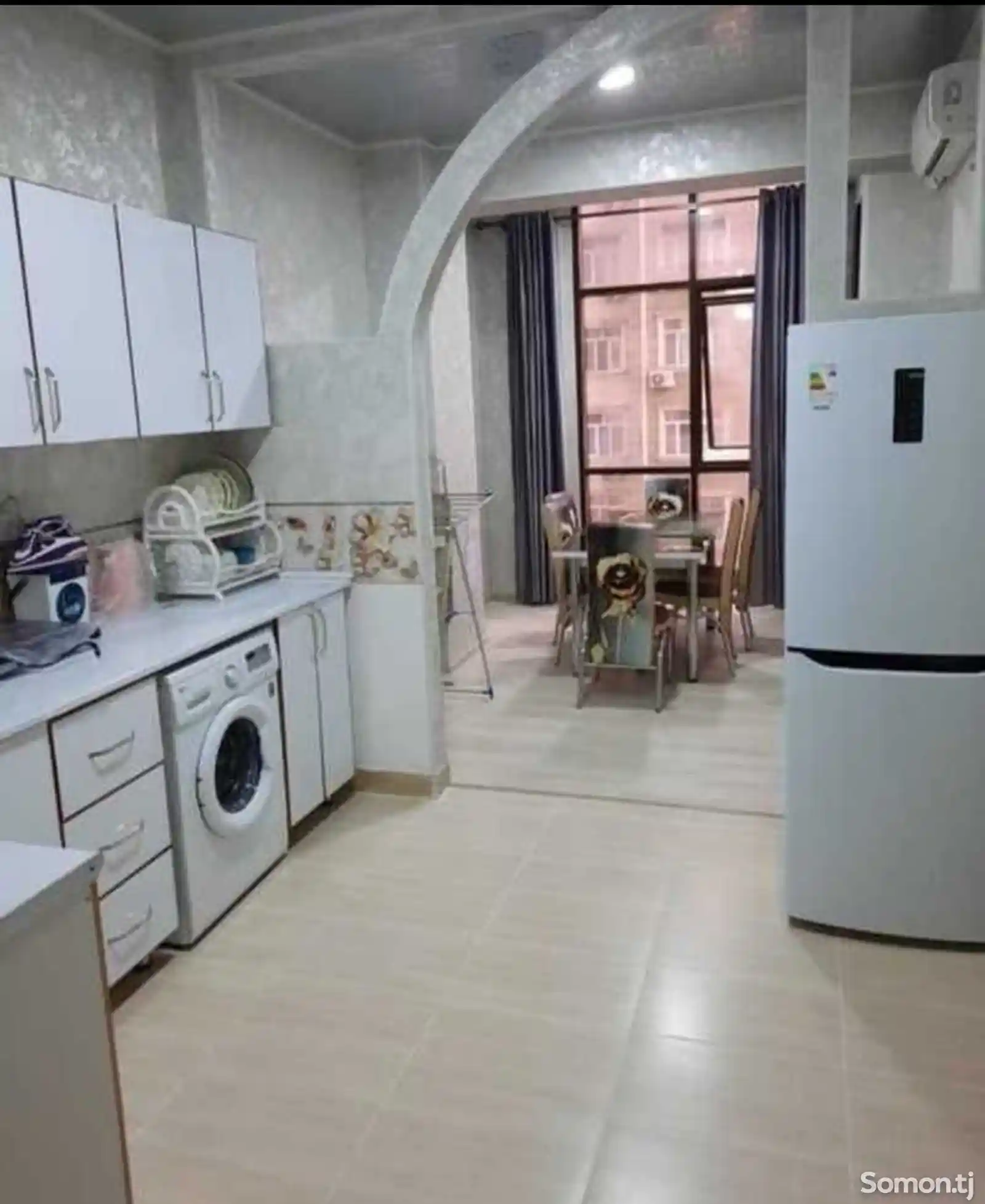 2-комн. квартира, 5 этаж, 60м², Гранд отель-1