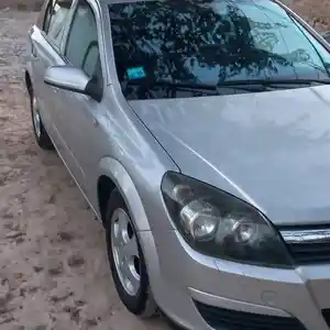 Opel Astra H, 2004