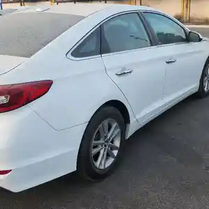 Hyundai Sonata, 2017