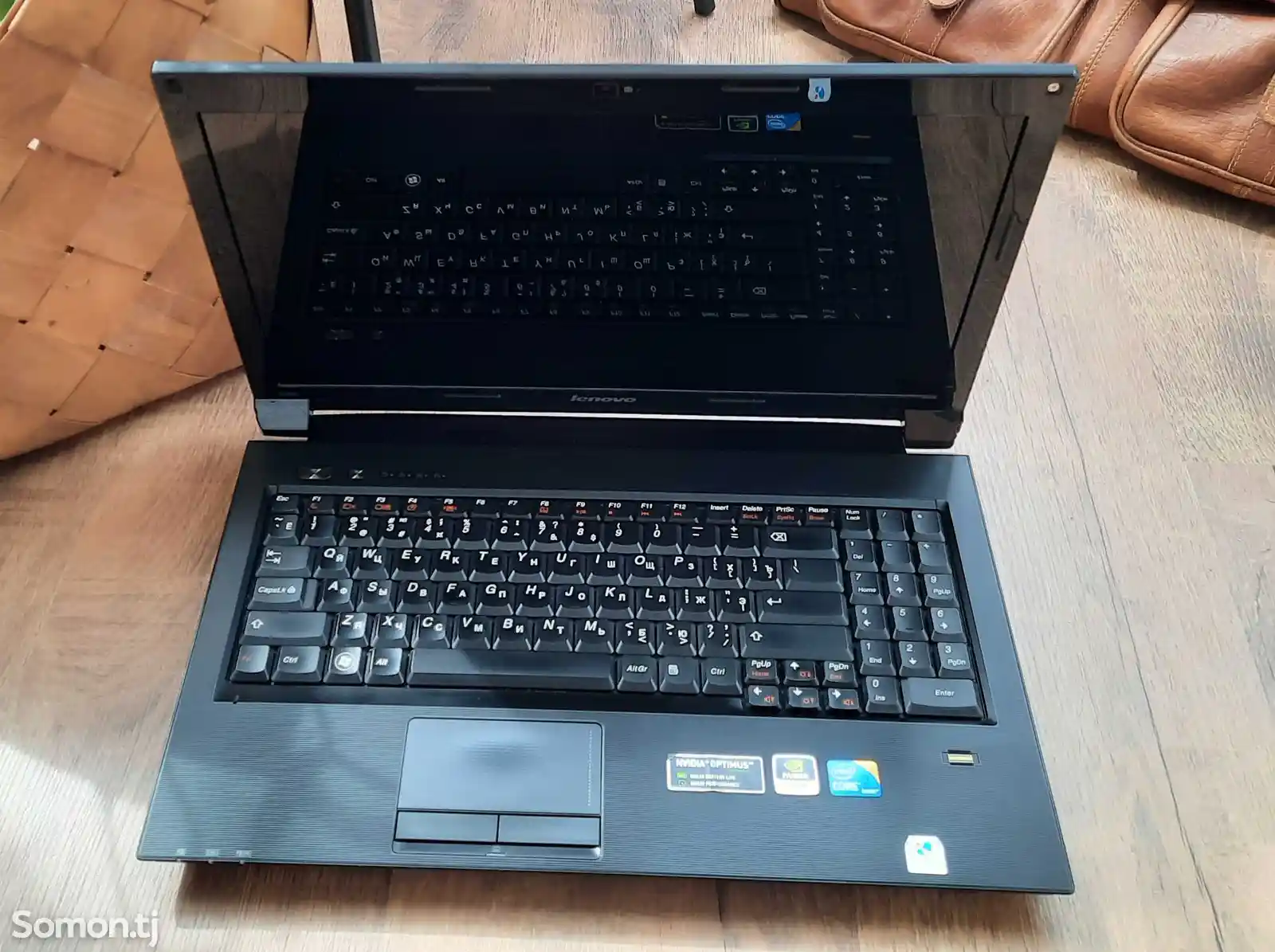 Ноутбук Lenovo-12