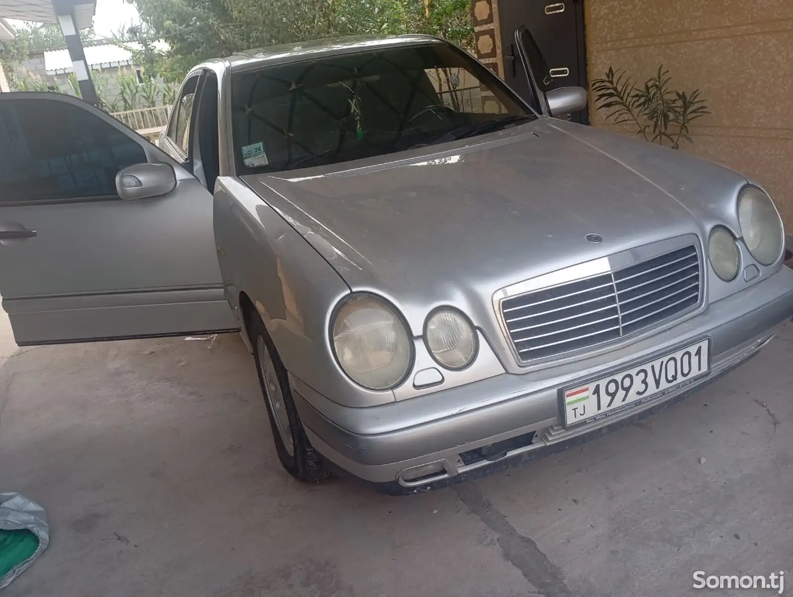 Mercedes-Benz E class, 1996-5